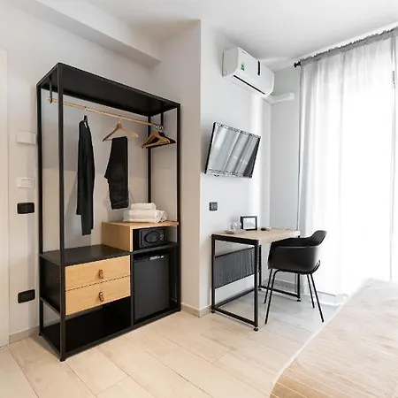 Attico43 4*