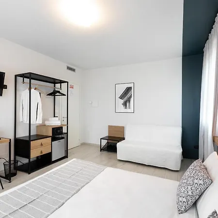 Bed & Breakfast Attico43 2*